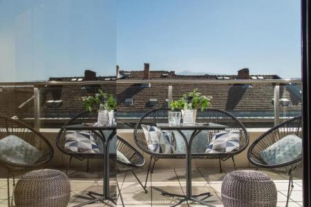 Rosslyn Thracia Sofia - 72