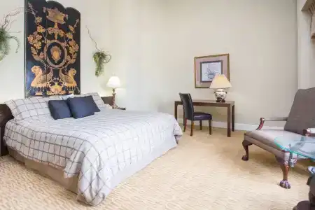Ramada by Wyndham Downtown & Conference Center - 24
