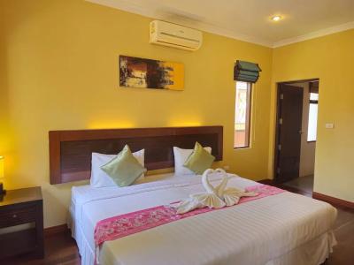 Palm Crescent Hua Hin - 10