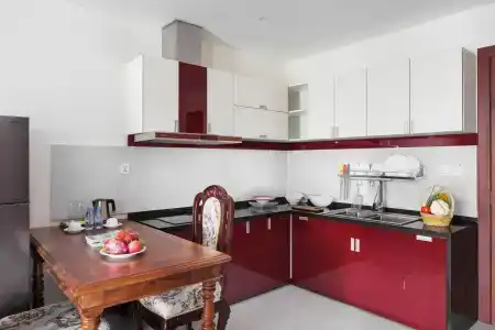 Lcs & Apartment - 24