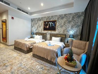 Al Mansour Plaza - 17