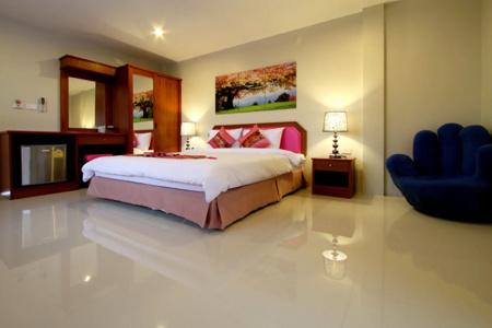 Phuket Airport Inn - 4