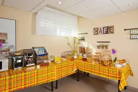 Séjours & Affaires Paris-Nanterre - 3