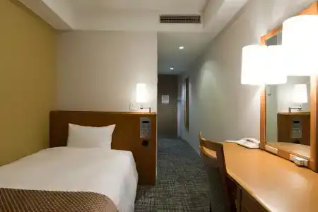 Toshi Center - 5