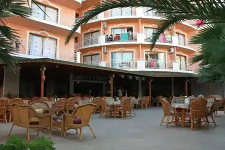 Mutlu Apart - 26