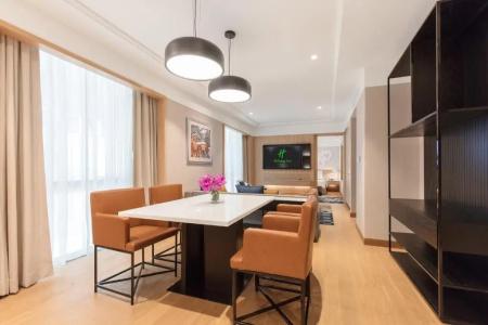 Holiday Inn Bangkok, An Ihg - 57