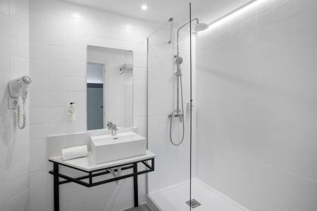 b&b Figueres - 34