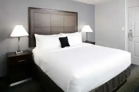 Red Lion Inn & Suites Tucson Downtown - 27