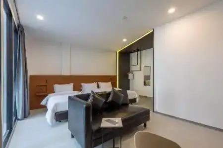 Reno - 36