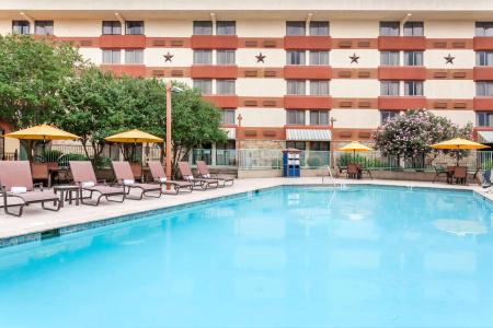 Wyndham Garden Austin - 8
