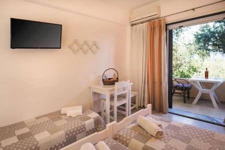 Marilena & Studios - 44