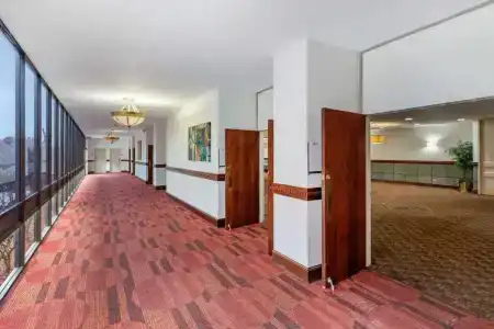 Quality Inn - Lindale - 8