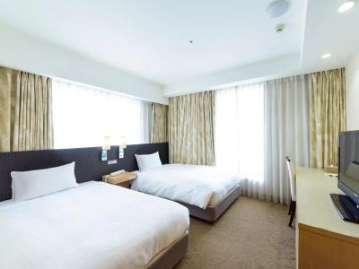 Nishitetsu Resort Inn Naha - 3