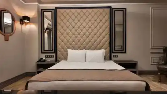 Lala Grand - 3
