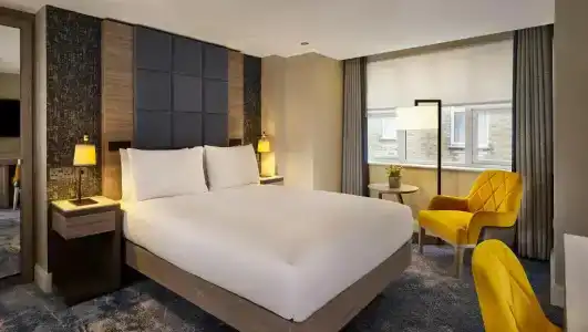 DoubleTree by Hilton London – West End - 33