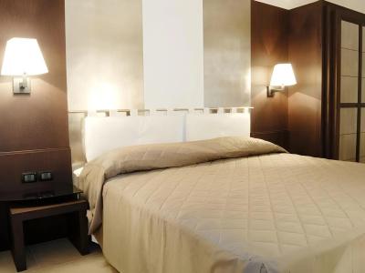 Grand Admiral Palace - 6