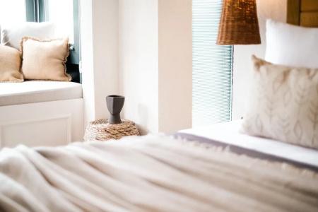 Derin Konak - Adults Only +12 - 64