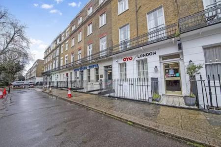 Oyo London 24 Sussex - 23