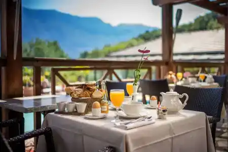 Les Trésoms Lake and Spa Resort - 18