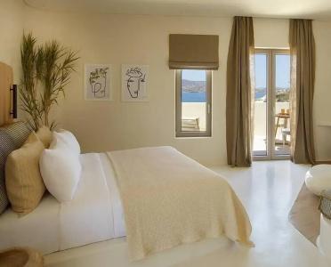 White Pebble Suites - 0