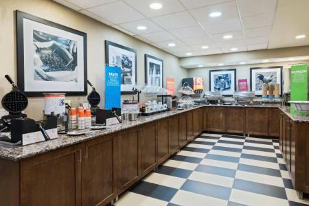 Hampton Inn Charlotte University Place - 20