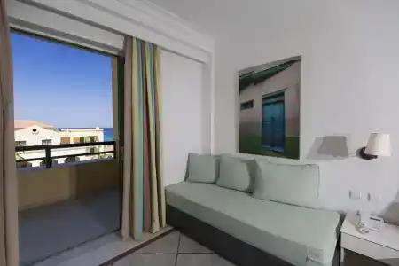 Samaina Inn - 96