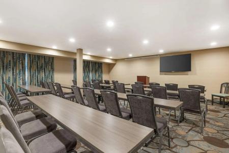 Best Western Plus Palms - 17