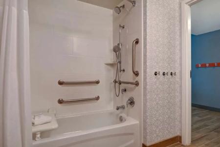 Hampton Inn & Suites/St. Petersburg-Ulmerton Road - 52