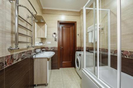 Royal Residence - 157