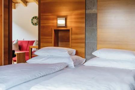 SIMPLE but EXCELLENT - 109