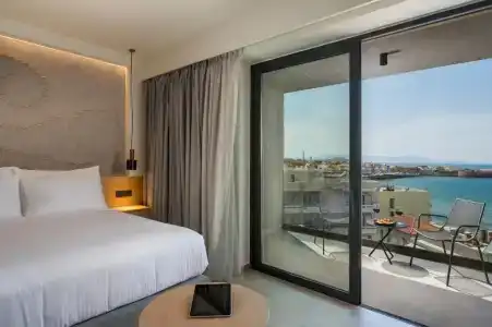 Hyperion City with Heated Pool - 122