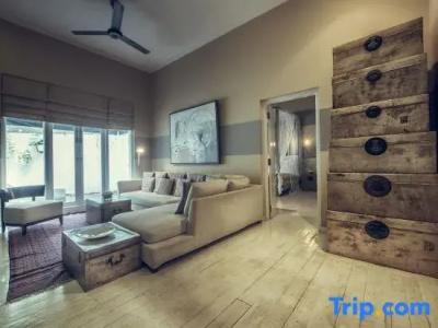 Paradise Road Tintagel Colombo - 50