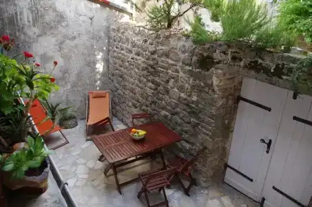 Freedom Hostel Budva - 7