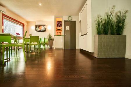 City Inn - 12