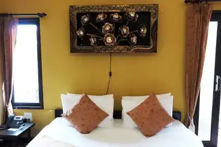 Pludhaya Resort & Spa - 4