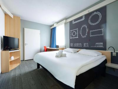 Ibis Poznan Stare Miasto - 2