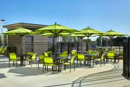 SpringHill Suites Charlotte at Carowinds - 9