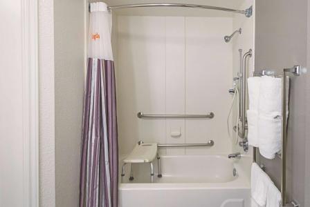 La Quinta by Wyndham University Area Chapel Hill - 8
