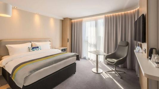 Holiday Inn Express - Freiburg - City Centre - 5