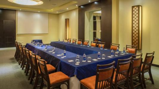 Hideaway at Royalton Punta Cana, An Autograph Collection All-Inclusive Resort & Casino, Adults Only - 10