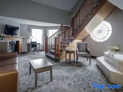 Monte Carlo Inn - 54