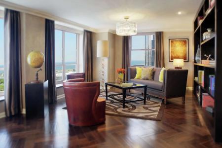 Hilton Chicago - 7