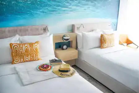 Waikiki Beachcomber by Outrigger - 49