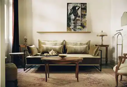Shila Athens - 19