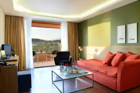 Royal Paradise Beach Resort & Spa - 3