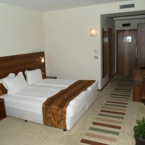 Laguna Beach Resort & Spa - 34