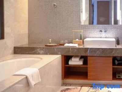 Ascott Raffles City - 145