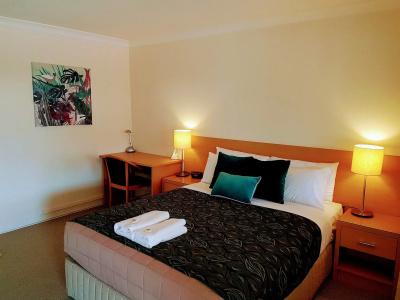 Rockhampton Palms Motor Inn - 6