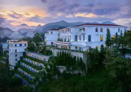Silk Path Grand & Spa - 35