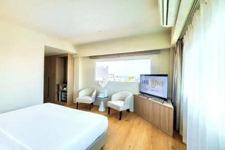 The One Bay Breeze - 161